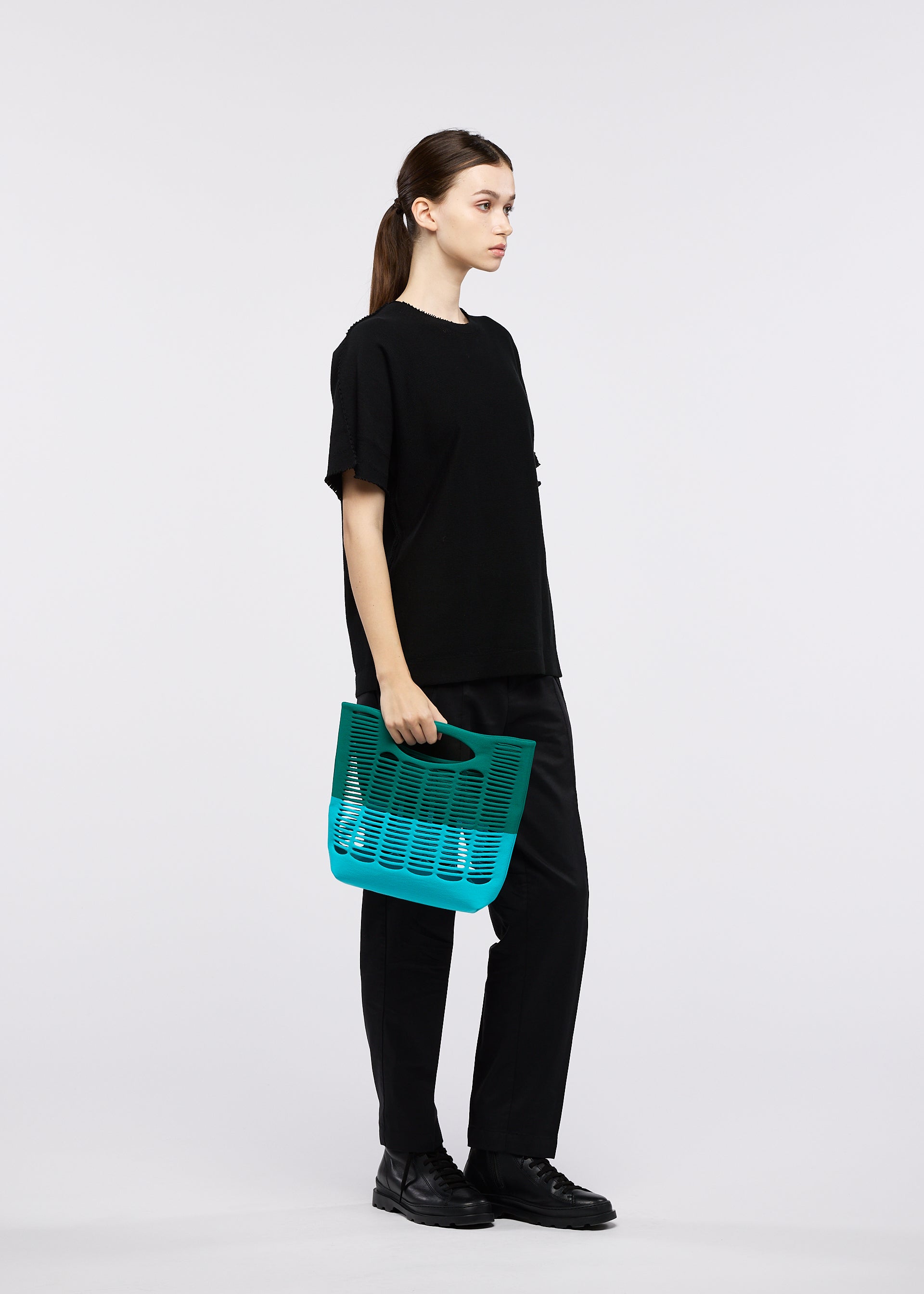 Issey Miyake Mokko Bi-Color tote taška černošedá