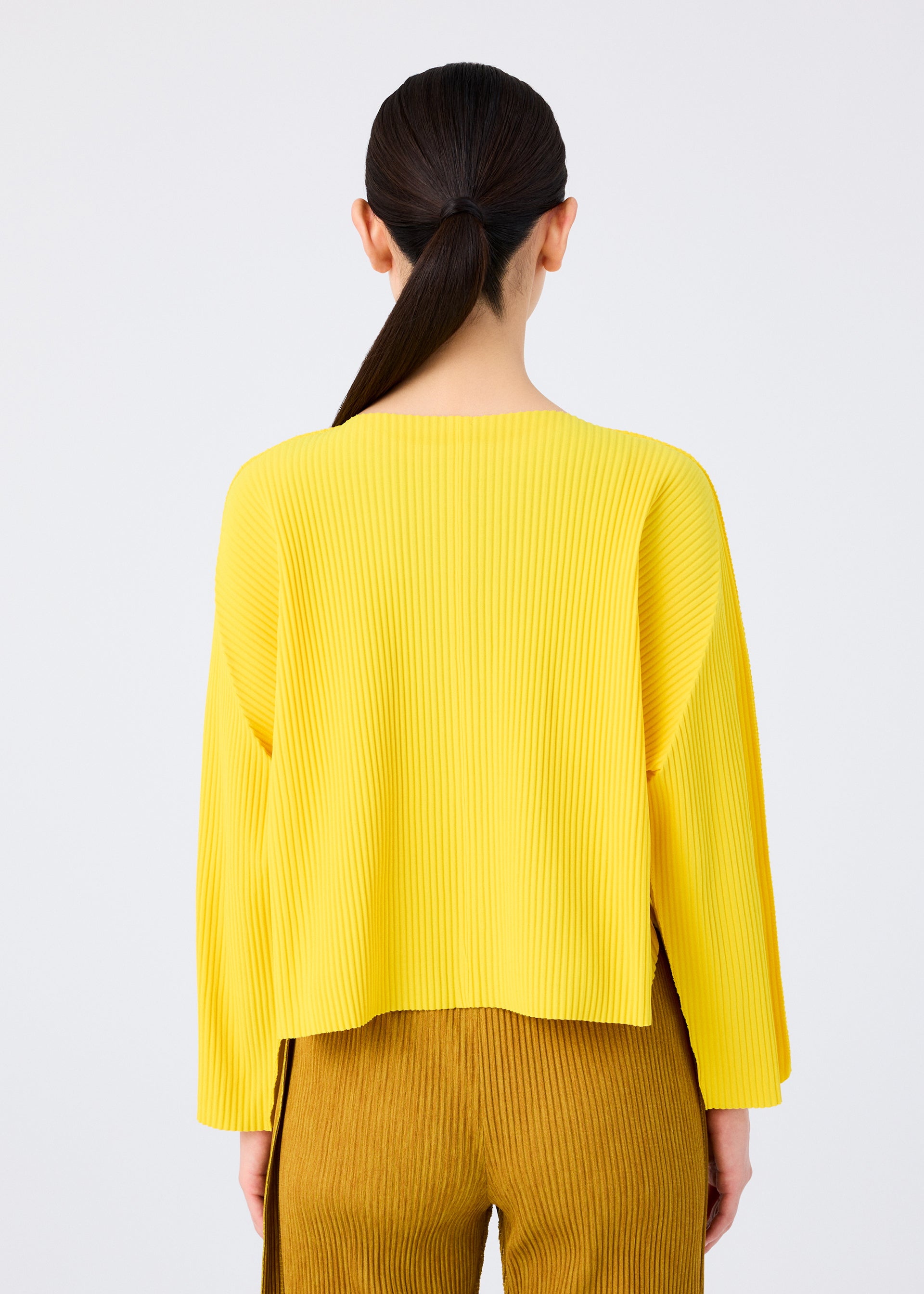 Issey Miyake Round Pleats kardigan žlutý