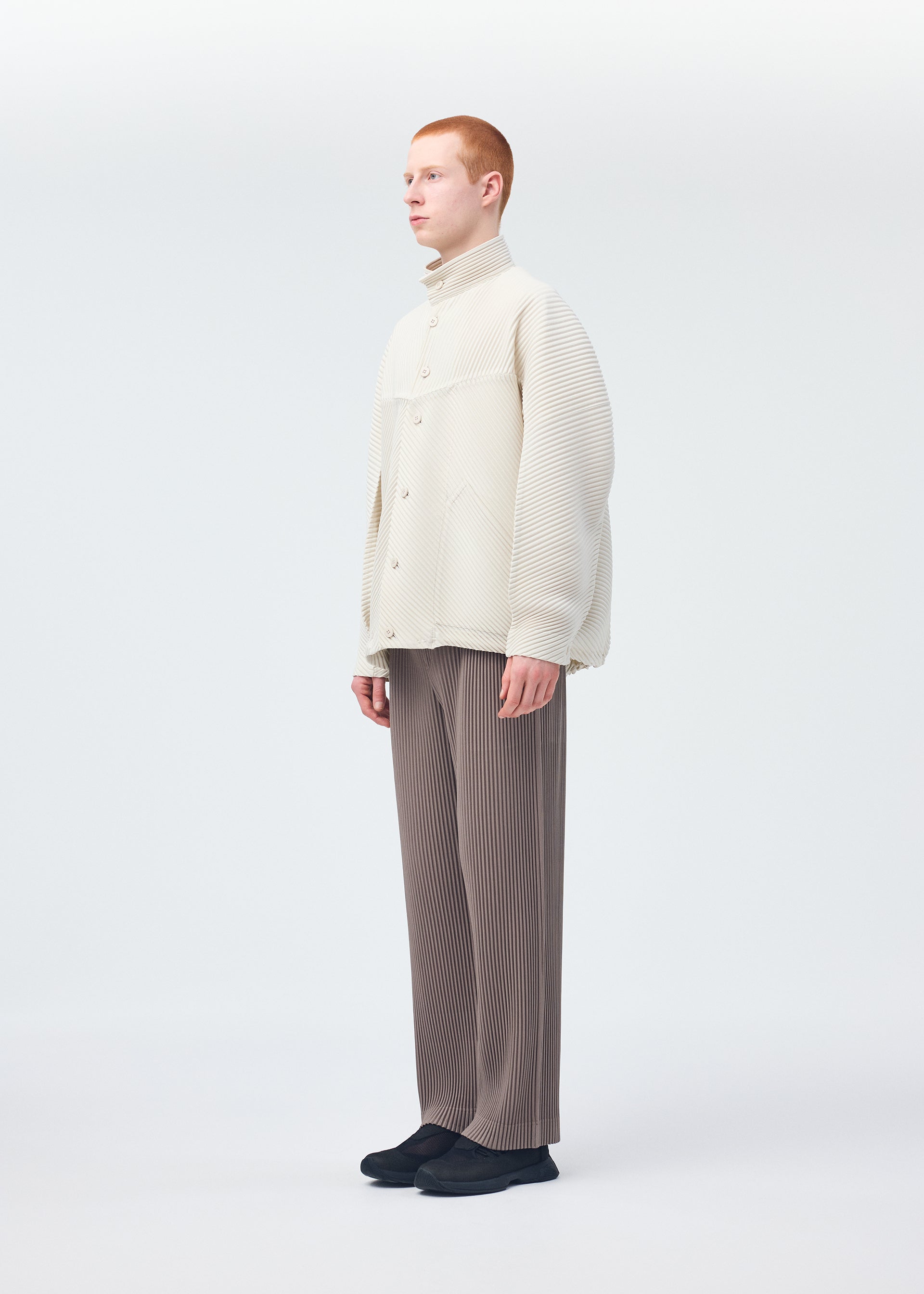 Issey Miyake Monthly Colors September bunda světlá lehká