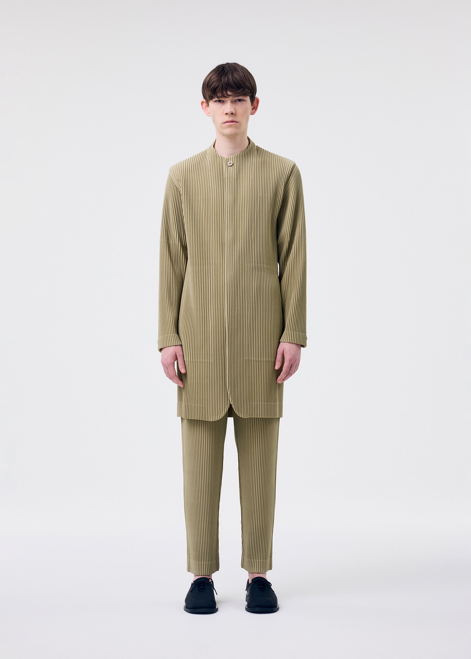Issey Miyake Tailored Pleats 1 pánské sako černé dlouhé