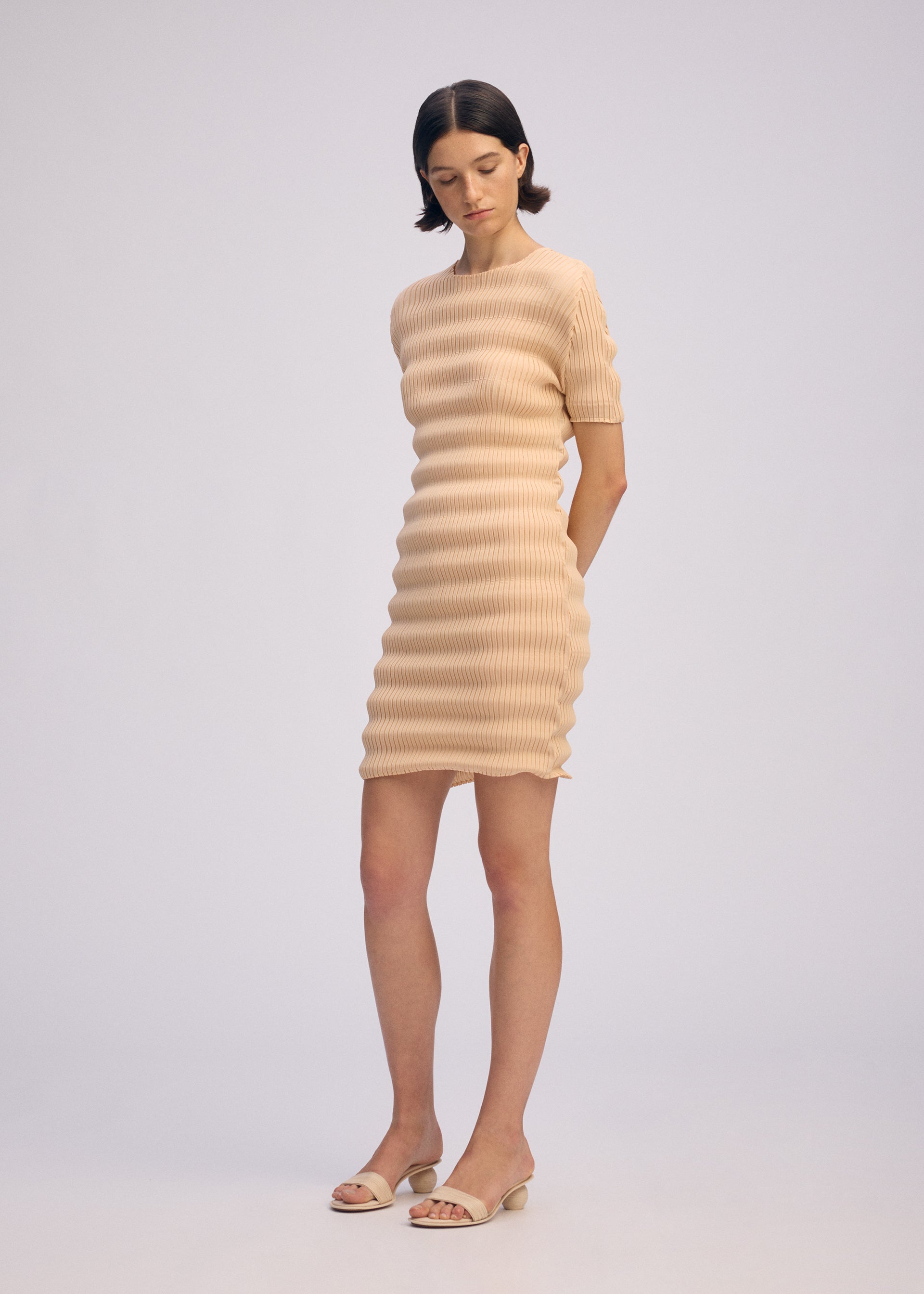 Issey Miyake Spring Pleats minišaty černé plisované
