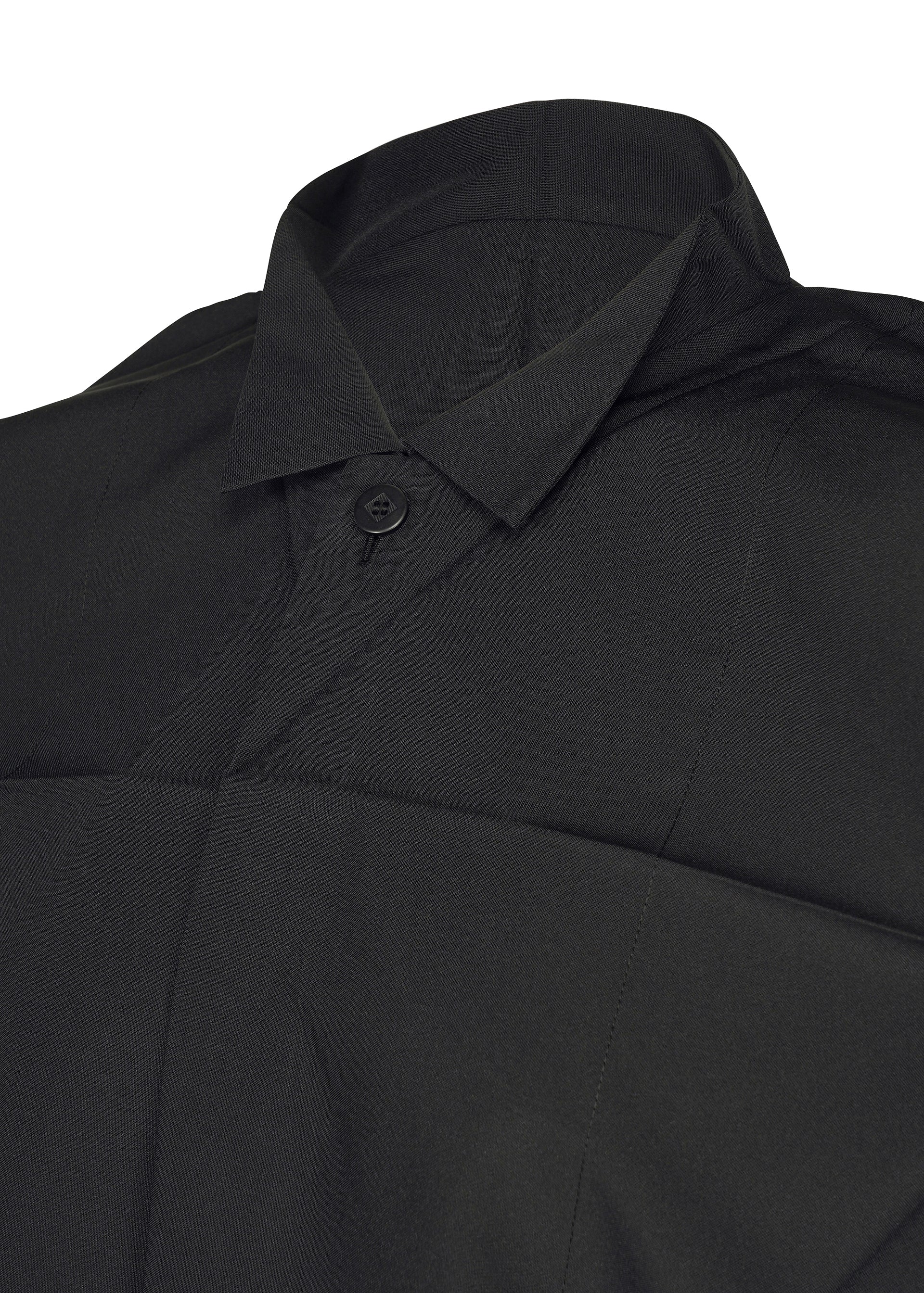 Issey Miyake 132 5. F-SH-2 košile bílá skládaná