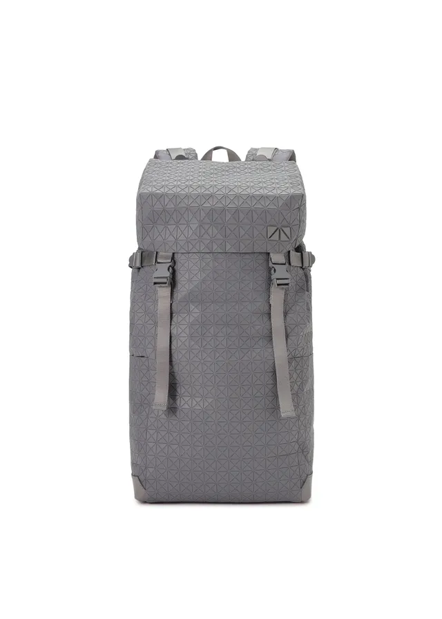 Issey Miyake Hiker One-Tone batoh šedý notebook kožený