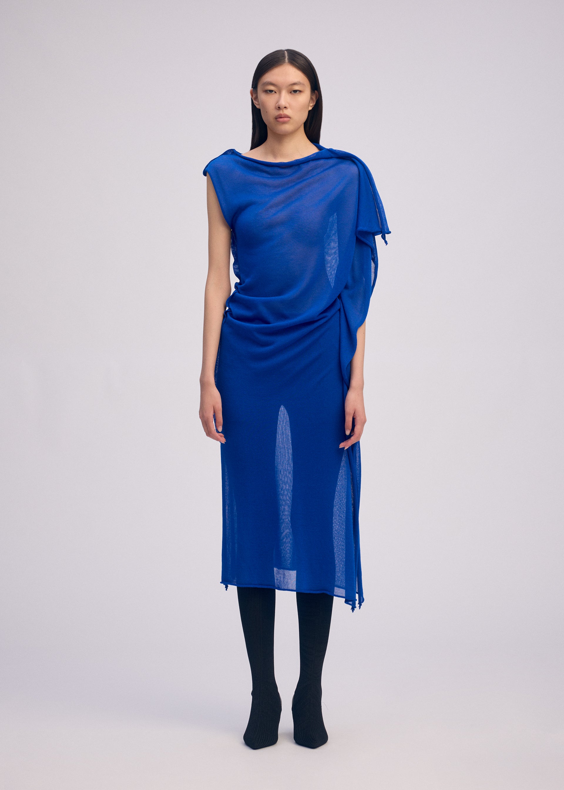 Issey Miyake Concealed Knit šaty black s drapérií