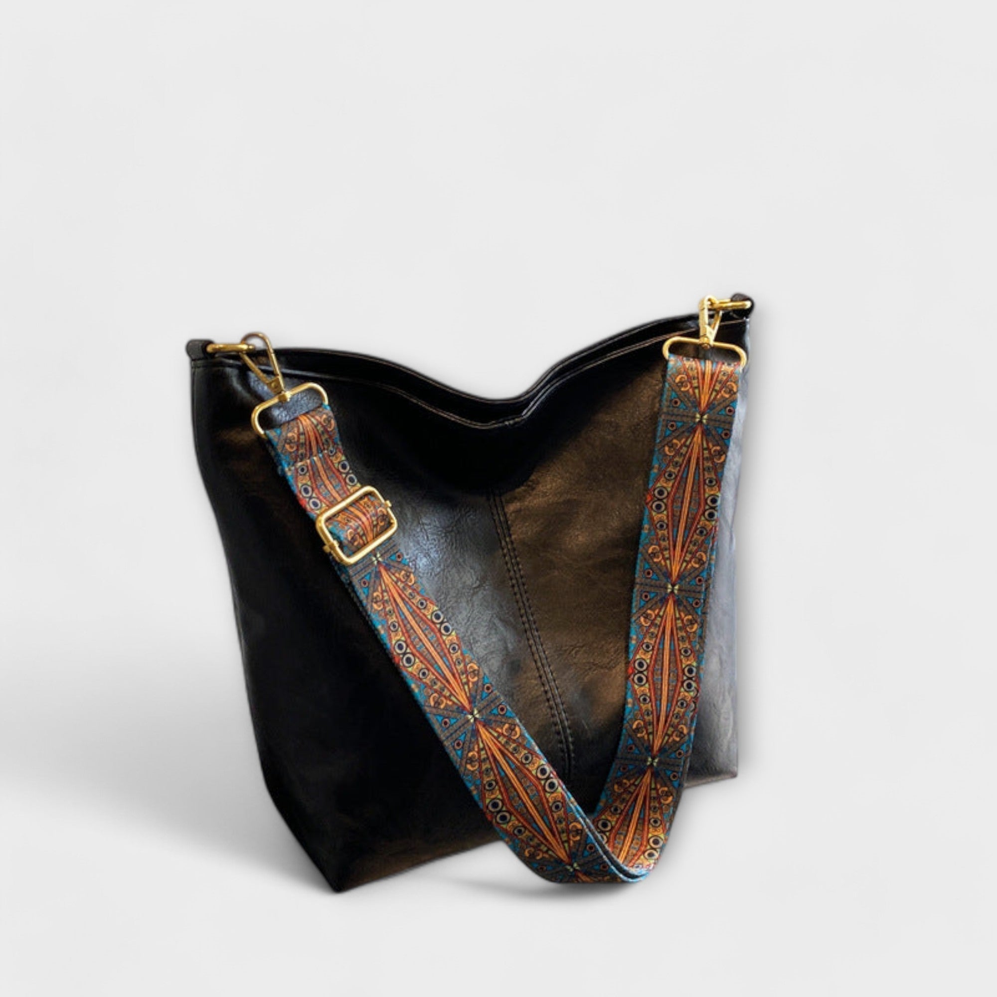 Norielle dámská crossbody kabelka s popruhem černá