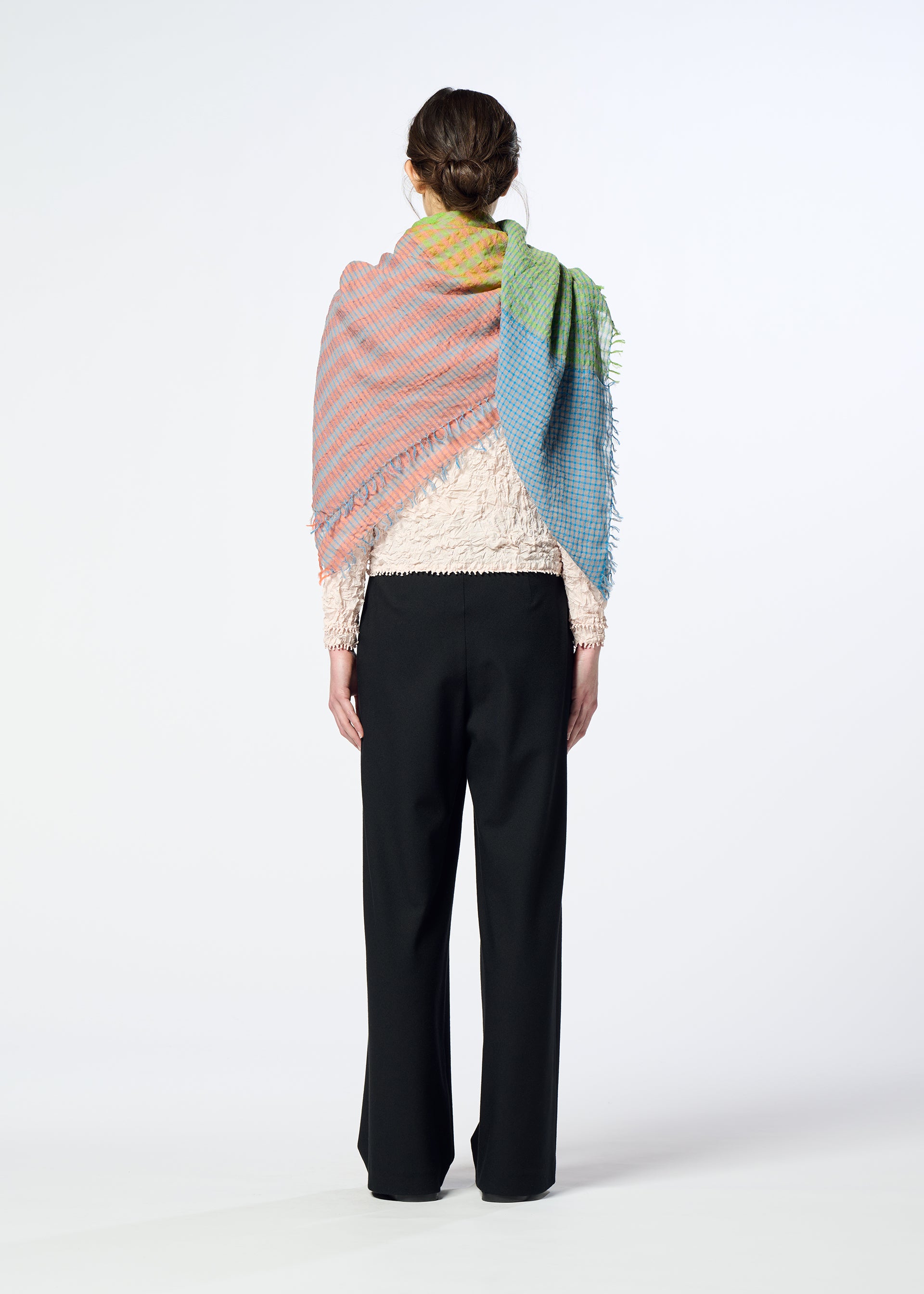 Issey Miyake Triply Square Stole štola monochrome vlněná