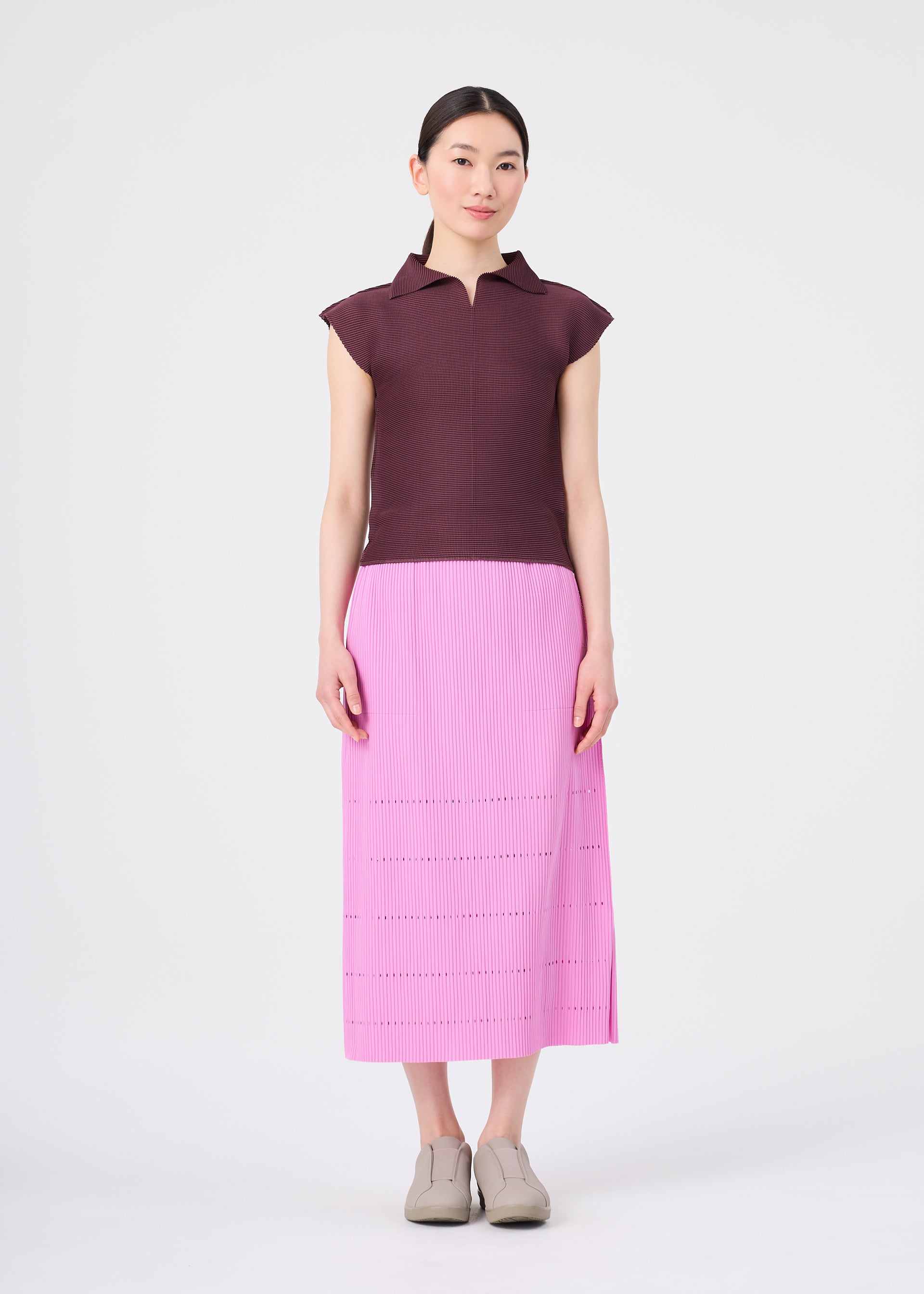 Issey Miyake Stretch Pleats 2 top bordeaux límec