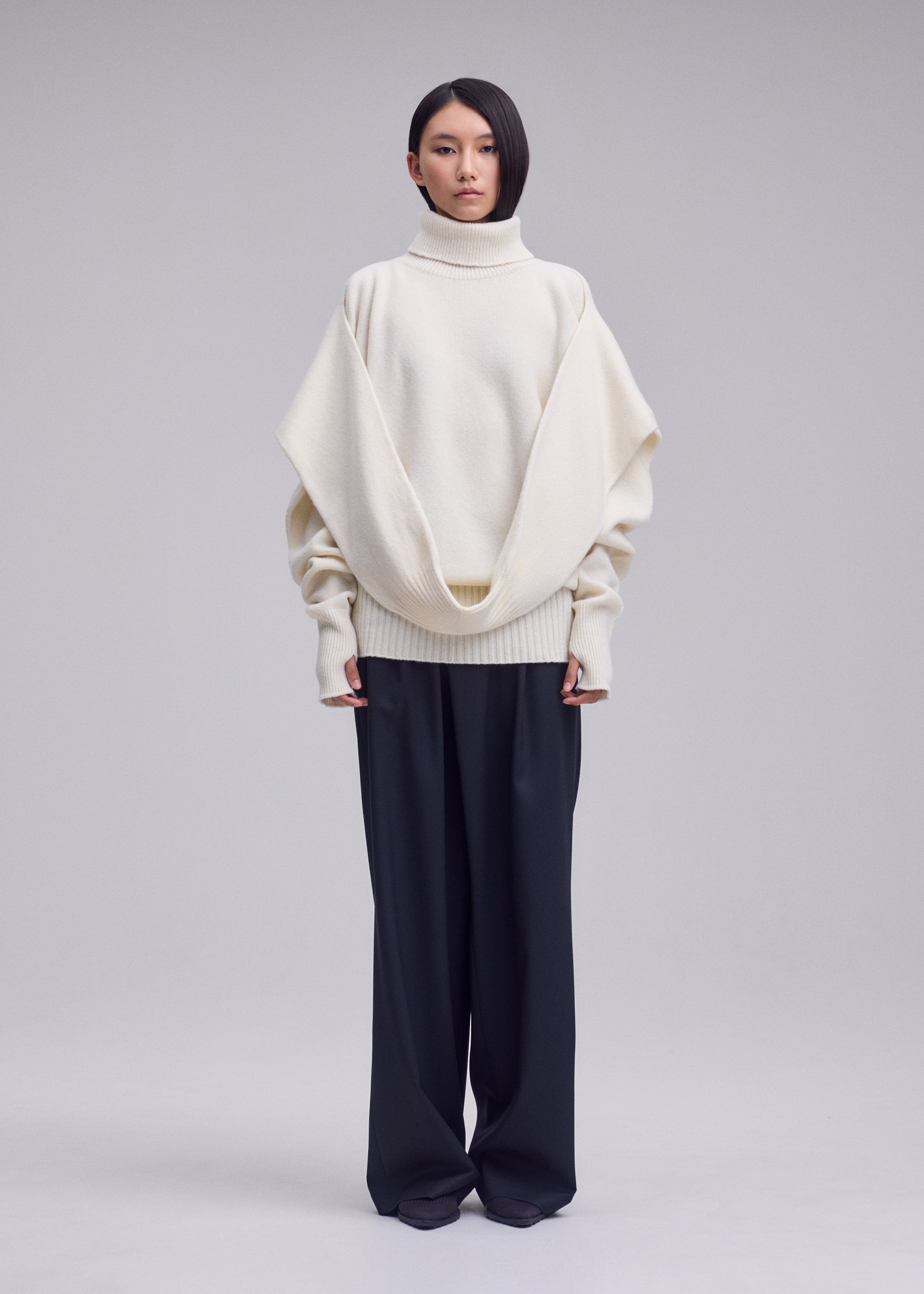 Issey Miyake O Knit rolák smetanový vlněný vel. 2
