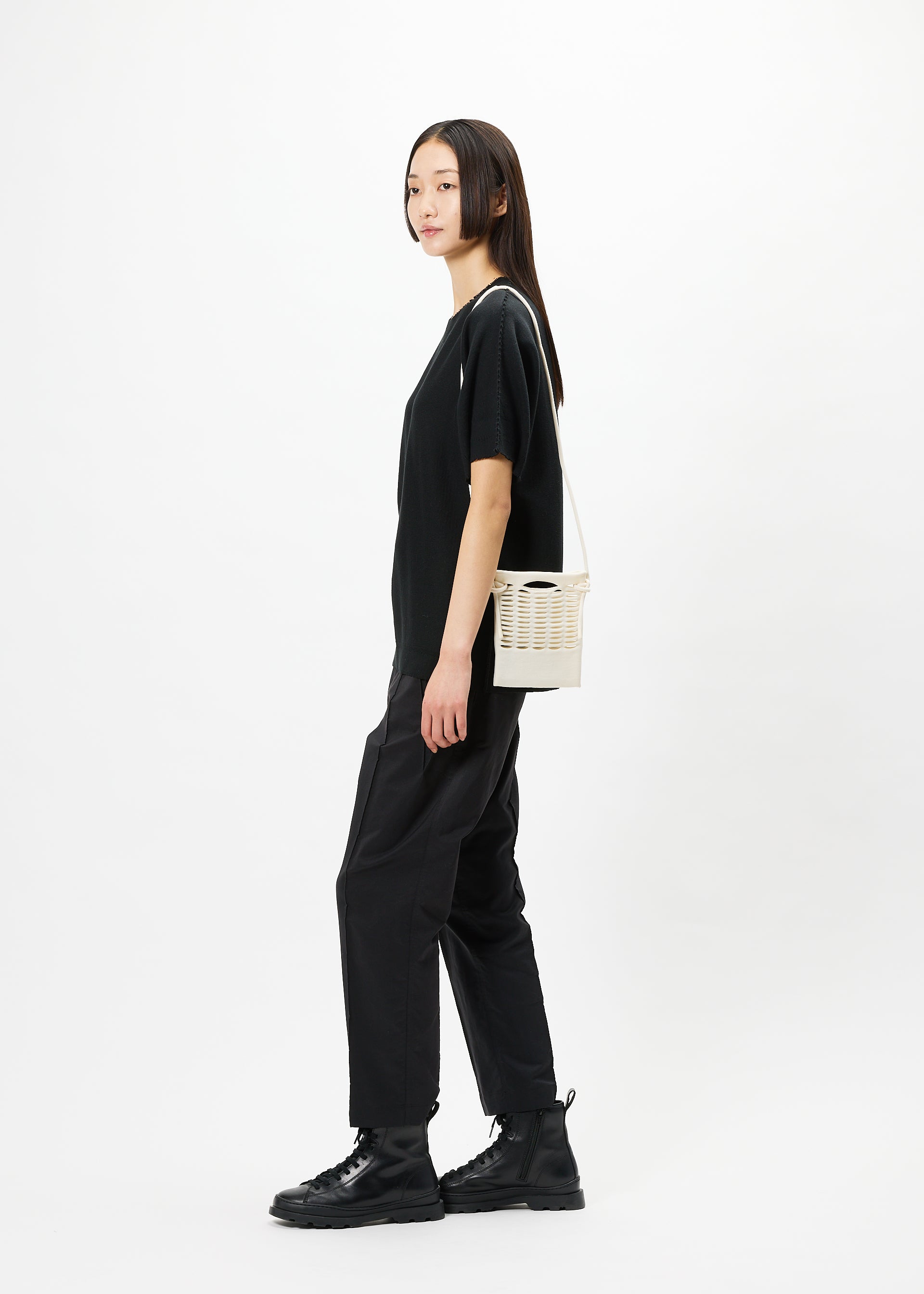 GOOD GOODS ISSEY MIYAKE MOKKO kabelka béžová