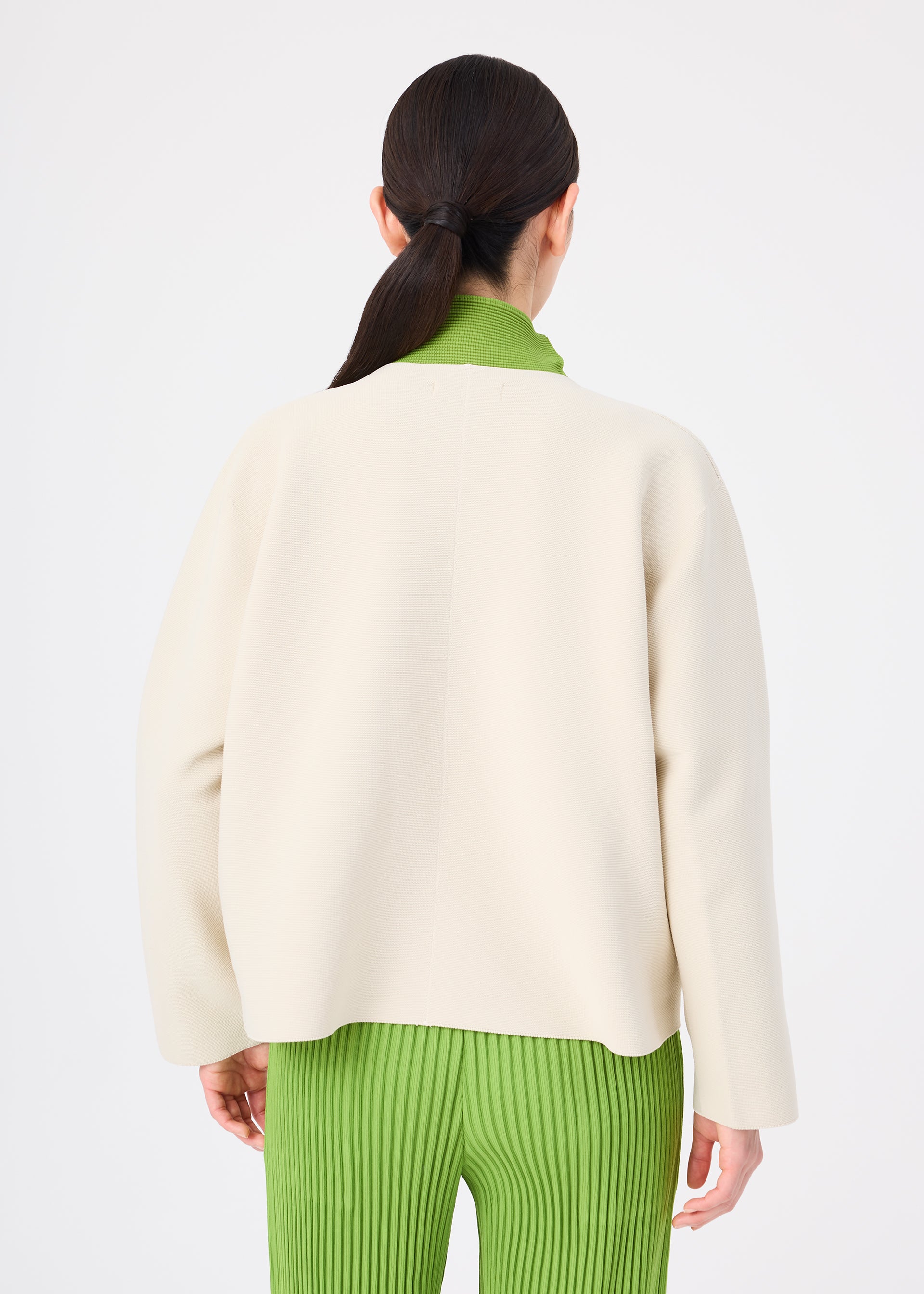 me Issey Miyake Solid Knit bunda smetanová lehká