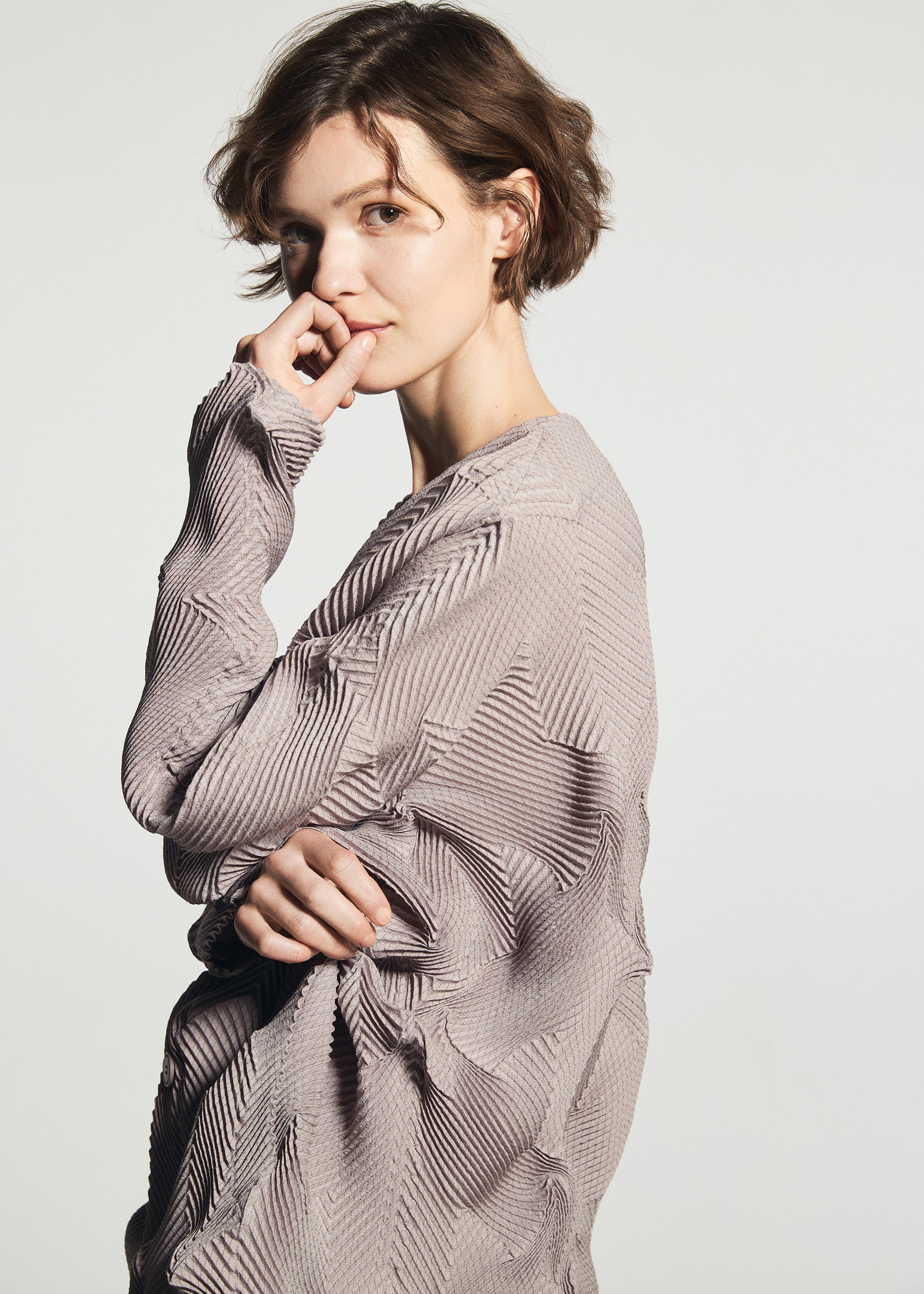 Issey Miyake Type-O 010-1 kardigan šedý vzorovaný